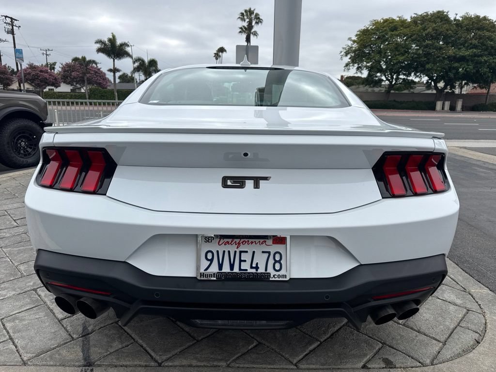 Used 2025 Ford Mustang GT Premium RWD image 7