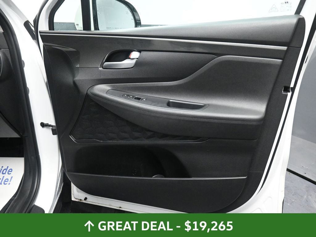 Used 2023 Hyundai Santa Fe SEL image 20