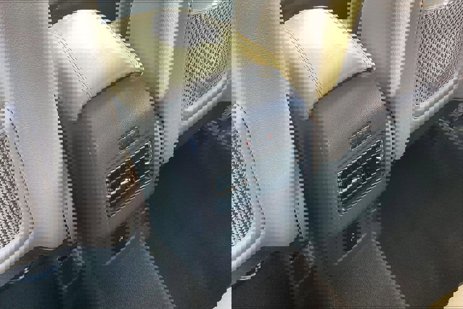 Used 2020 Lincoln Corsair AWD w/ Equipment Group 101A image 39