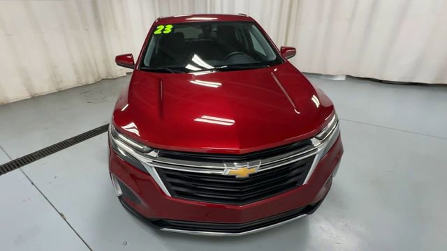 Used 2023 Chevrolet Equinox LT image 3