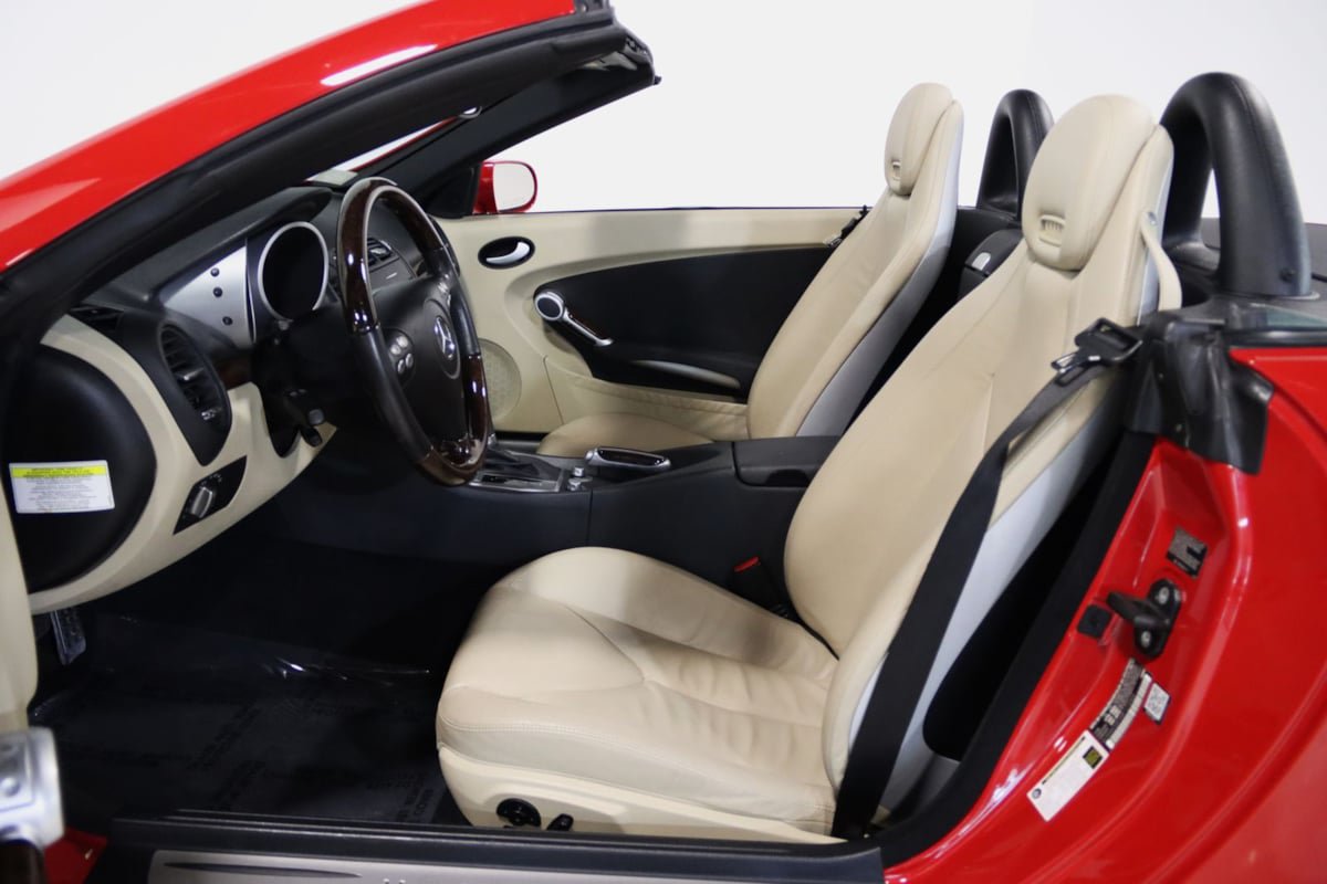 Used 2008 Mercedes-Benz SLK 350 image 37