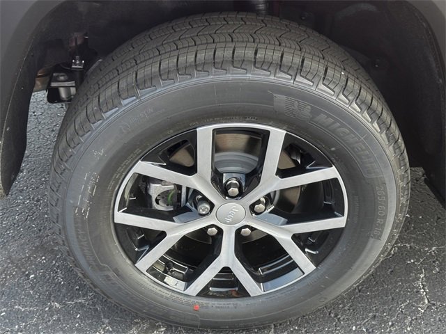 New 2025 Jeep Grand Cherokee Limited w/ Luxury Tech Group II image 12