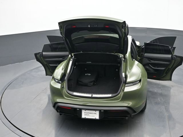 Certified 2023 Porsche Taycan GTS image 29