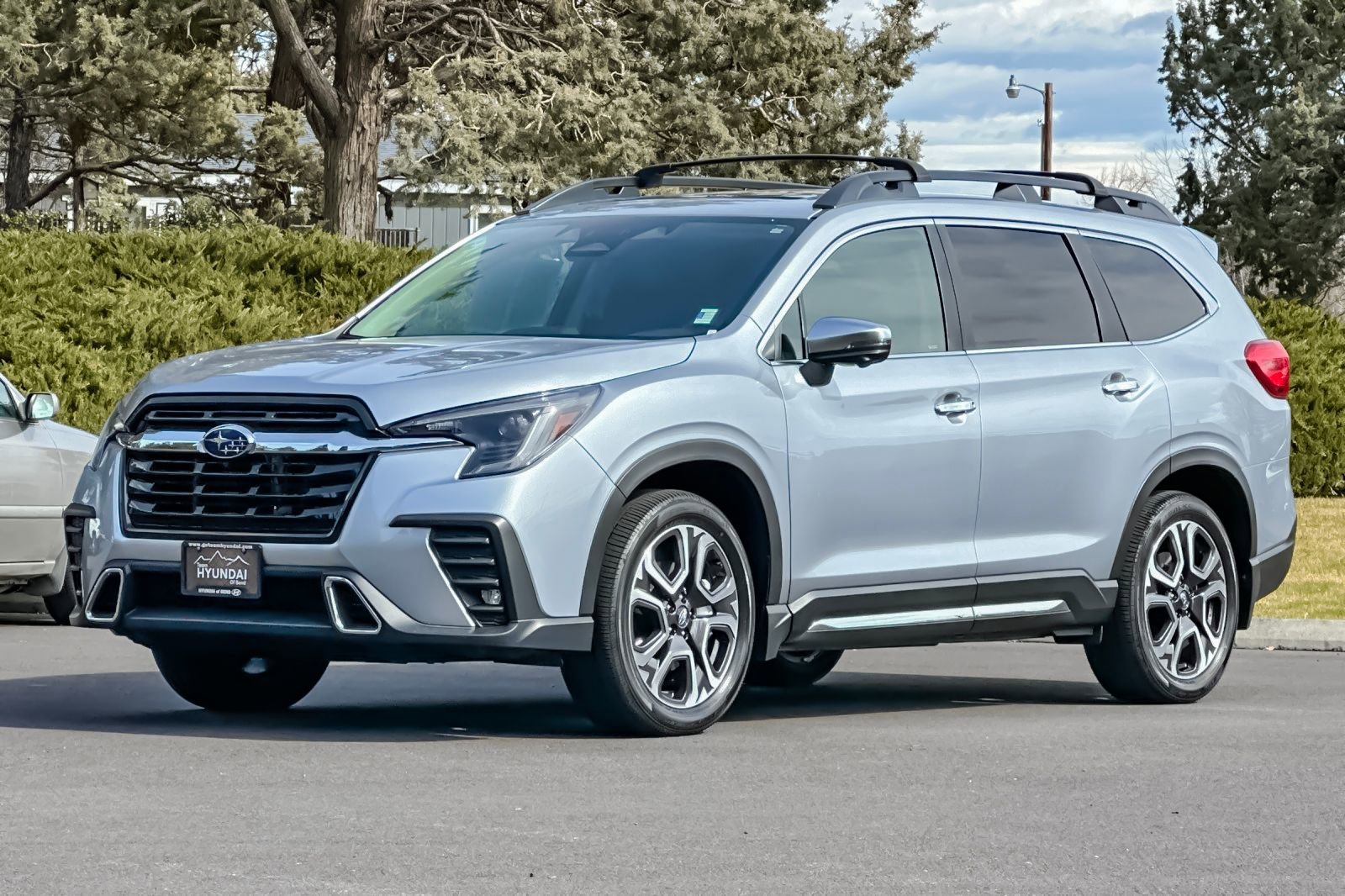 Used 2023 Subaru Ascent Touring image 9