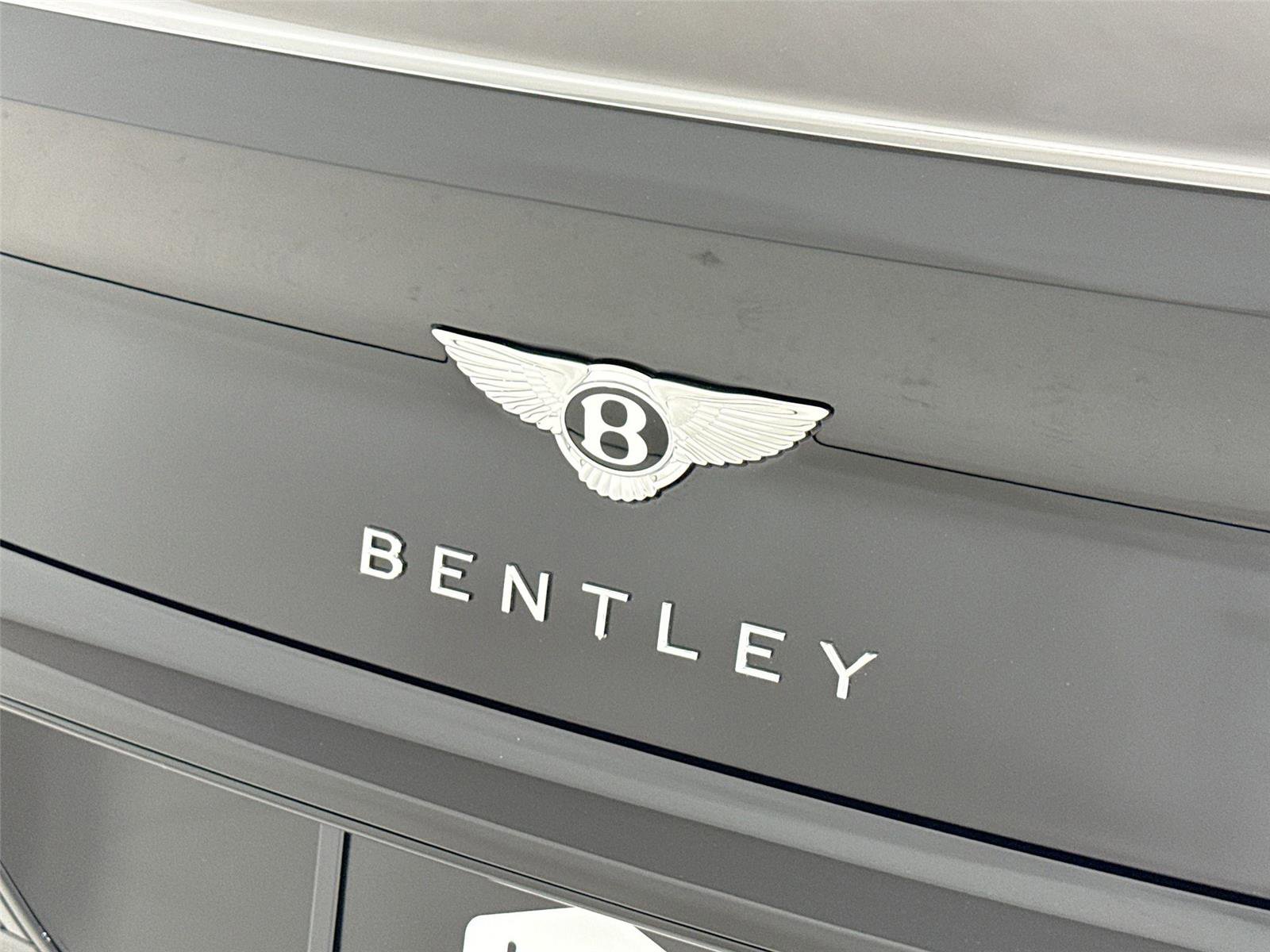 Used 2024 Bentley Continental GT V8 AWD/4WD image 35