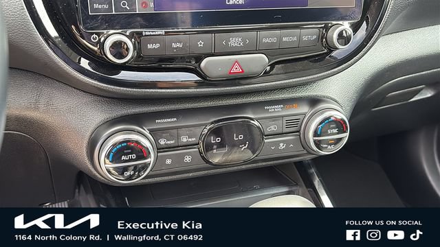 Certified 2025 Kia Soul EX FWD image 16