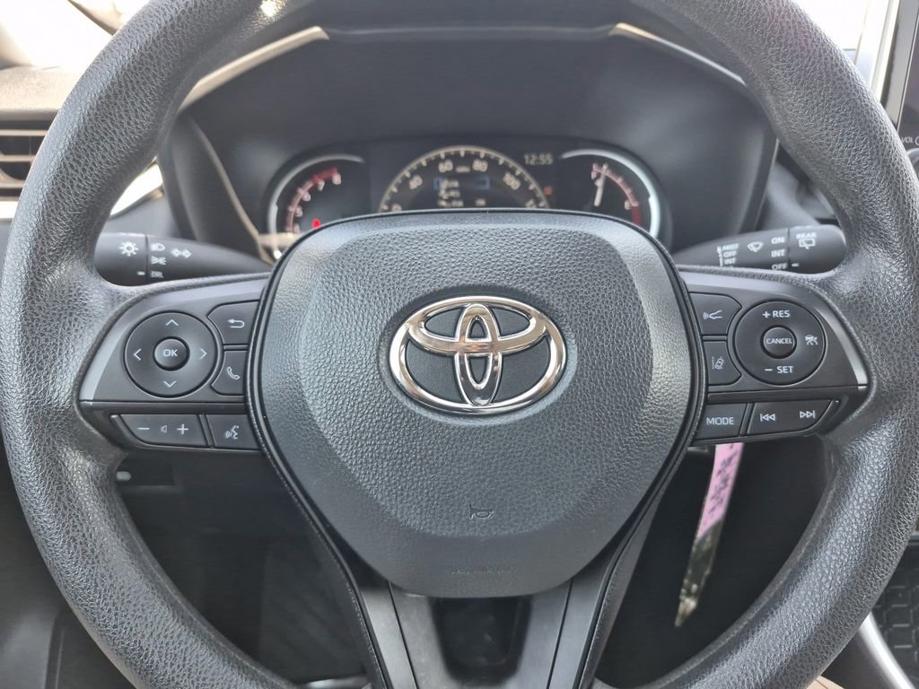 Used 2024 Toyota RAV4 LE image 19