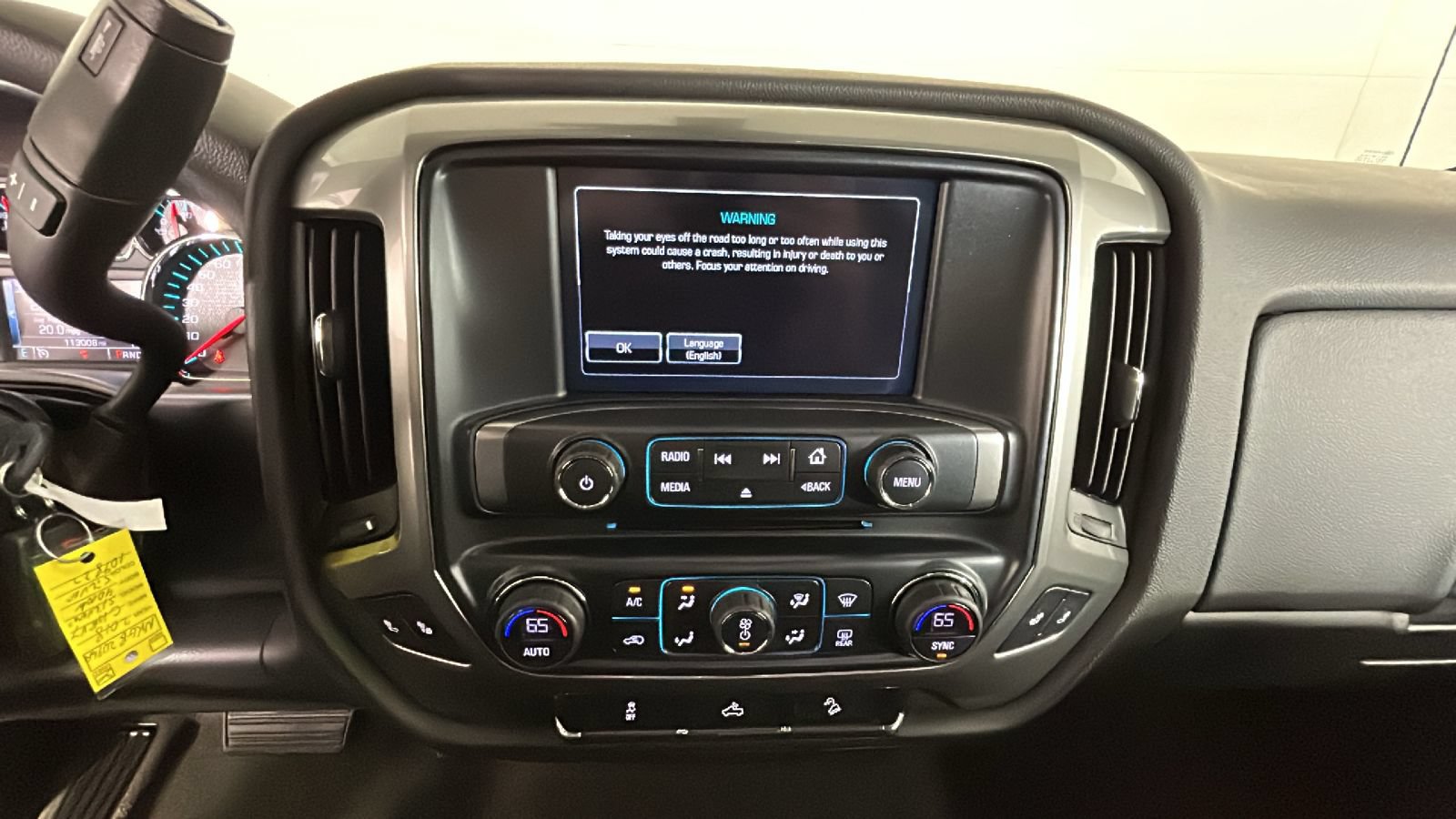 Used 2018 Chevrolet Silverado 1500 LT w/ Redline Edition AWD/4WD image 28