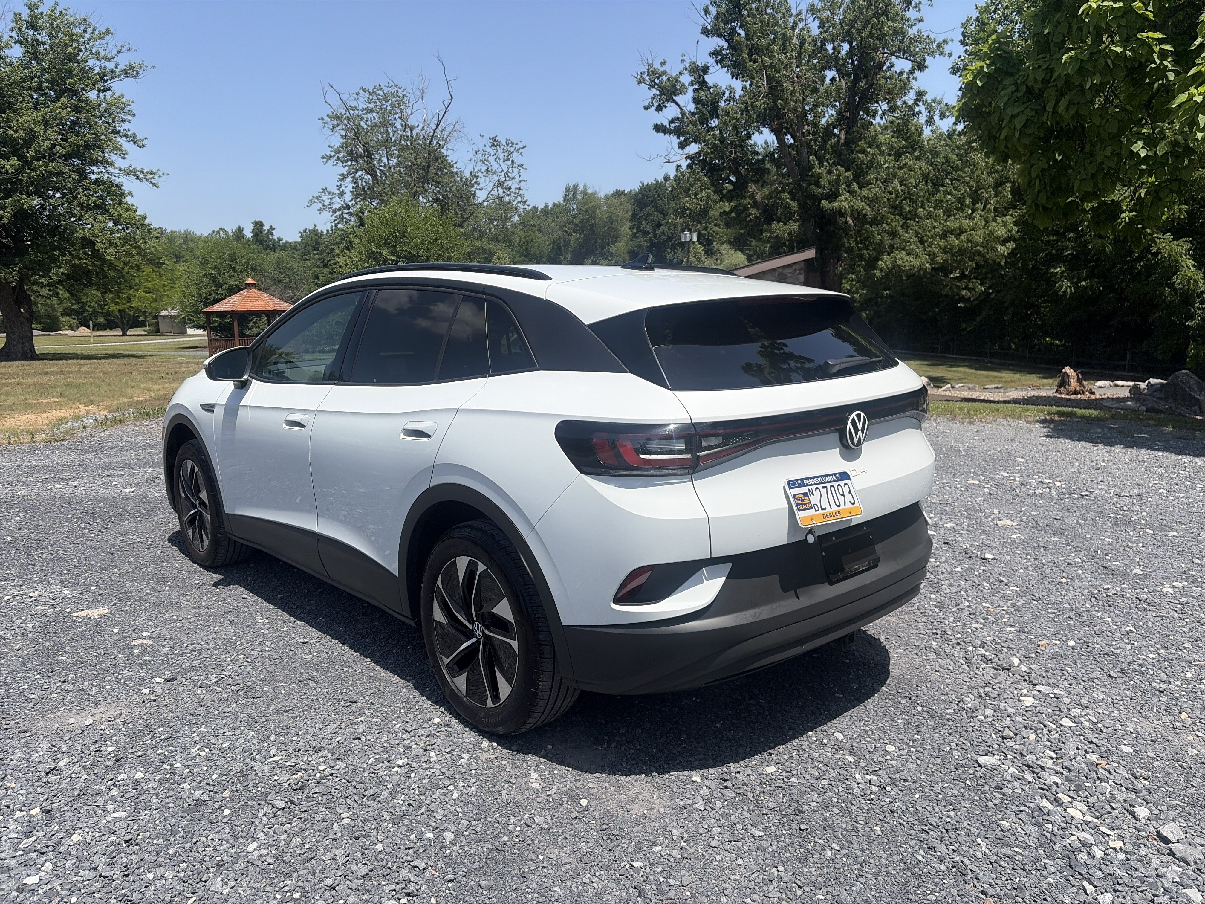 Used 2022 Volkswagen ID.4 Pro AWD/4WD image 7