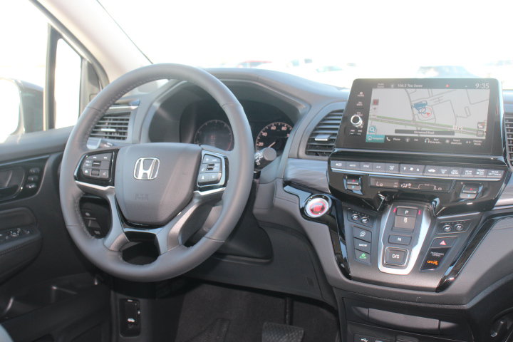 Used 2026 Honda Odyssey Elite image 25