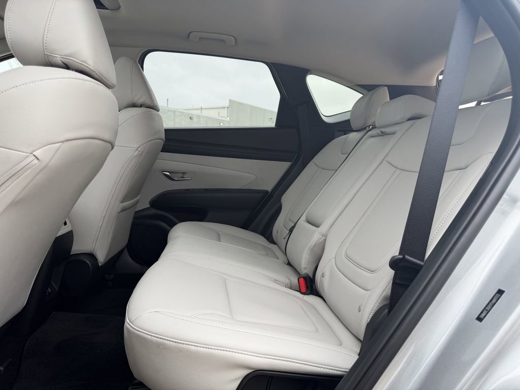 Used 2026 Hyundai Tucson SEL FWD image 29