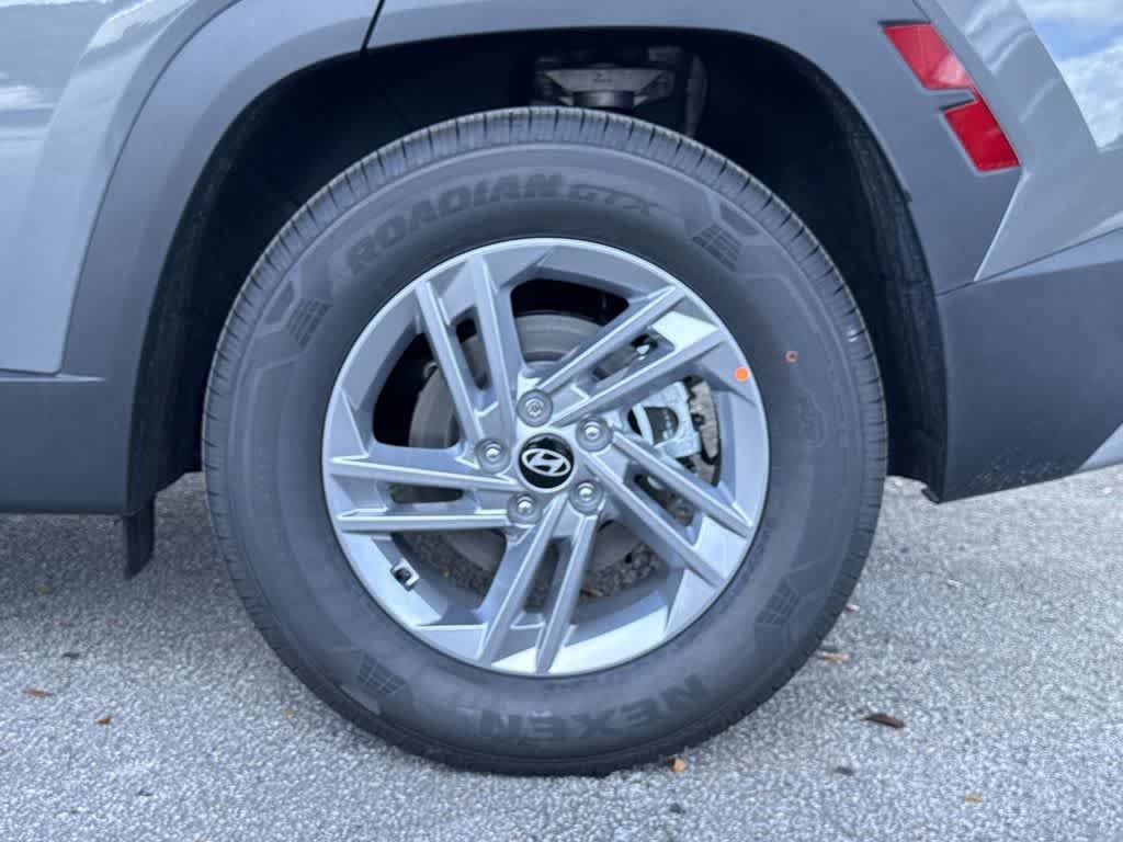 New 2026 Hyundai Tucson SE FWD image 11