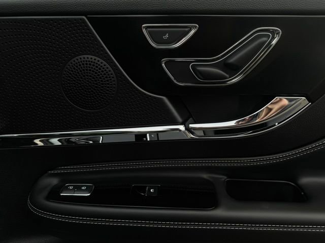 New 2026 Lincoln Corsair Premiere image 15