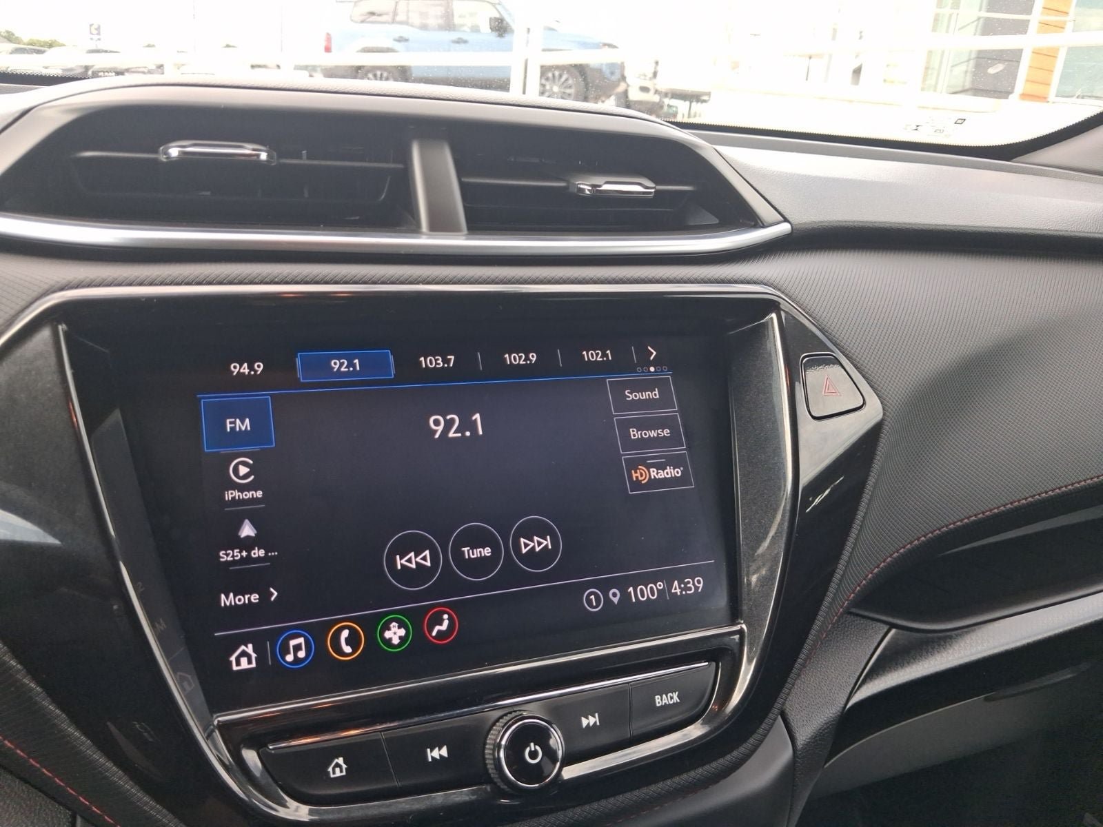 Used 2022 Chevrolet TrailBlazer RS w/ Technology Package FWD image 22