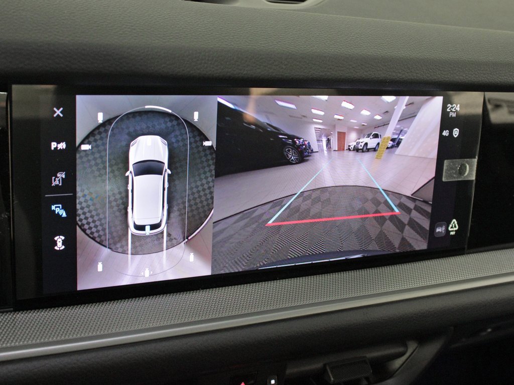 Used 2025 Porsche Cayenne E-Hybrid image 30