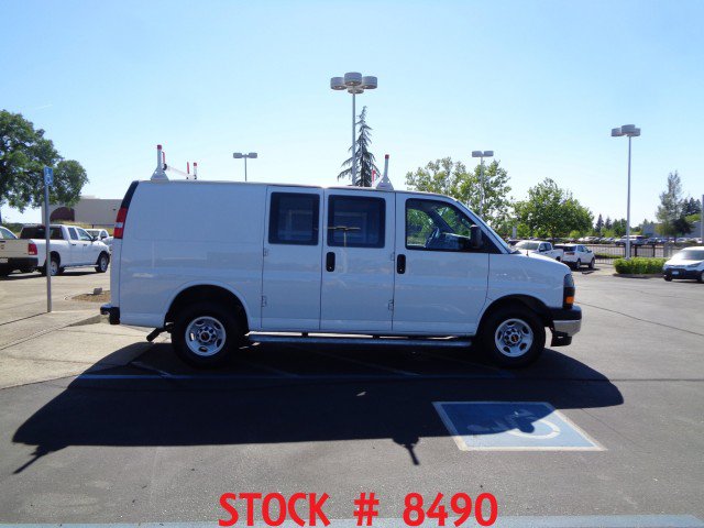 Used 2024 GMC Savana 2500 w/ Driver Convenience Package RWD image 9