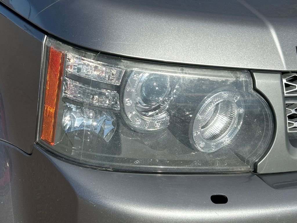 Used 2011 Land Rover Range Rover Sport Supercharged image 35