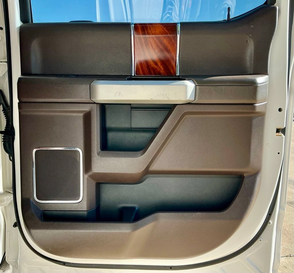 Used 2018 Ford F350 King Ranch w/ King Ranch Ultimate Package AWD/4WD image 25