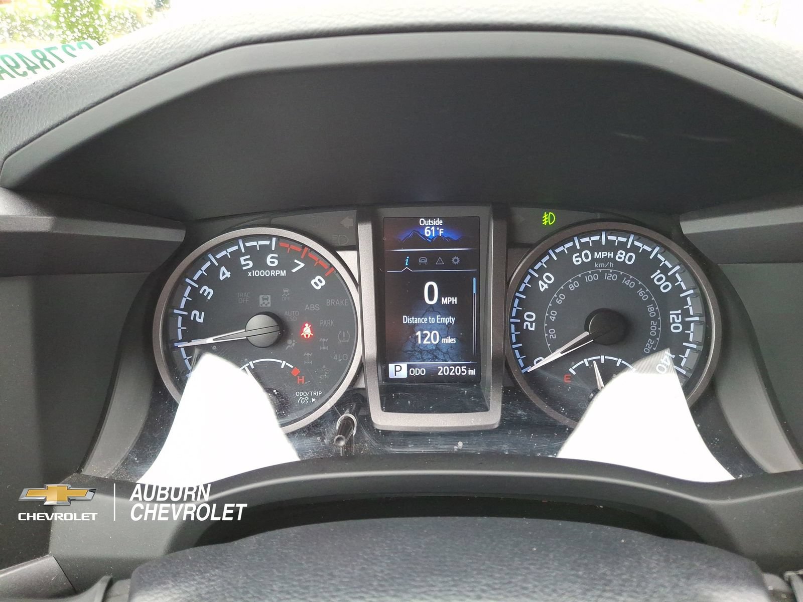 Used 2023 Toyota Tacoma TRD Off-Road w/ Technology Package AWD/4WD image 13