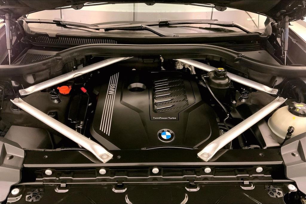 Used 2019 BMW X7 xDrive40i w/ Premium Package image 9