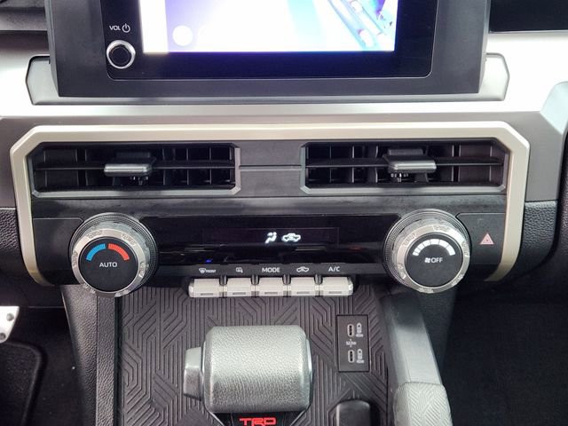 Certified 2024 Toyota Tacoma TRD Sport AWD/4WD image 17