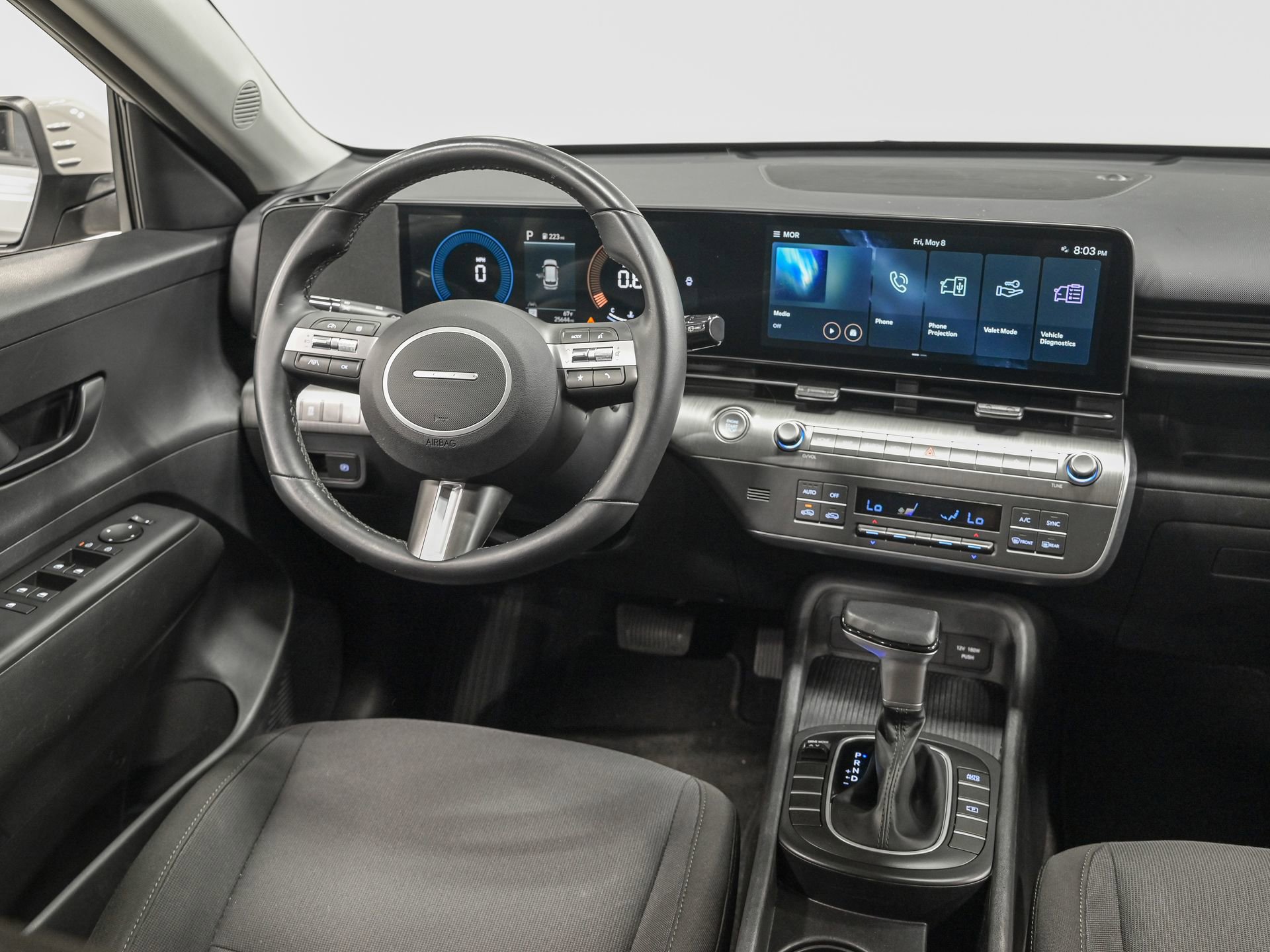Used 2024 Hyundai Kona SEL FWD image 28