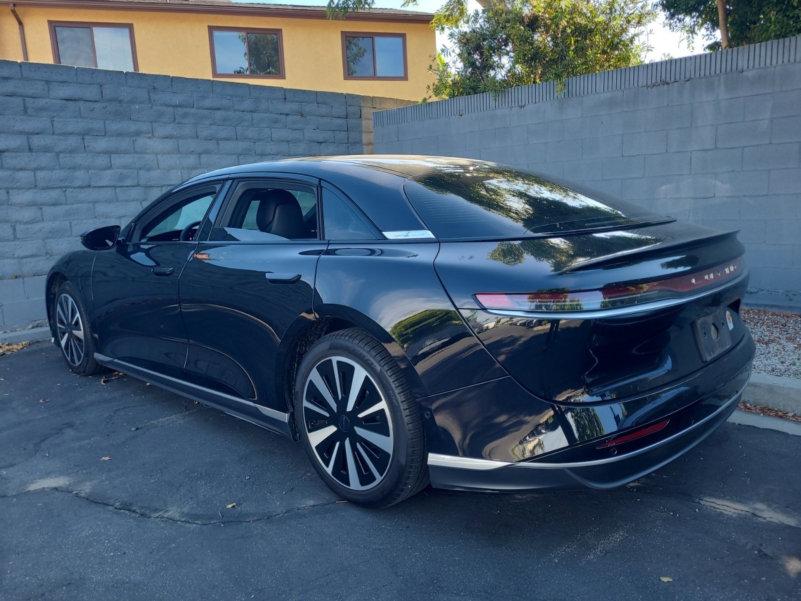 Used 2023 Lucid Air Pure image 4