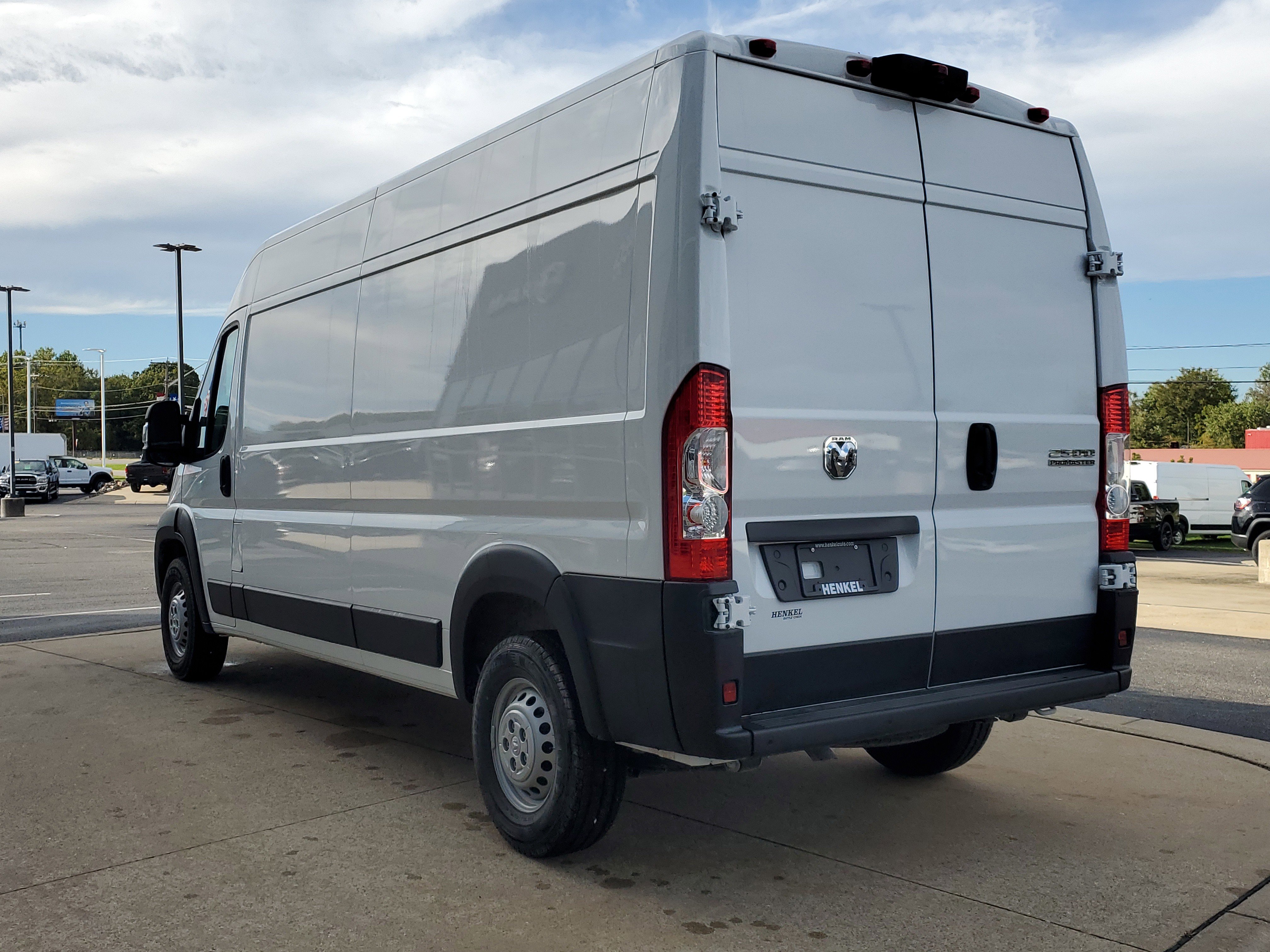 Used 2025 RAM ProMaster 2500 image 3