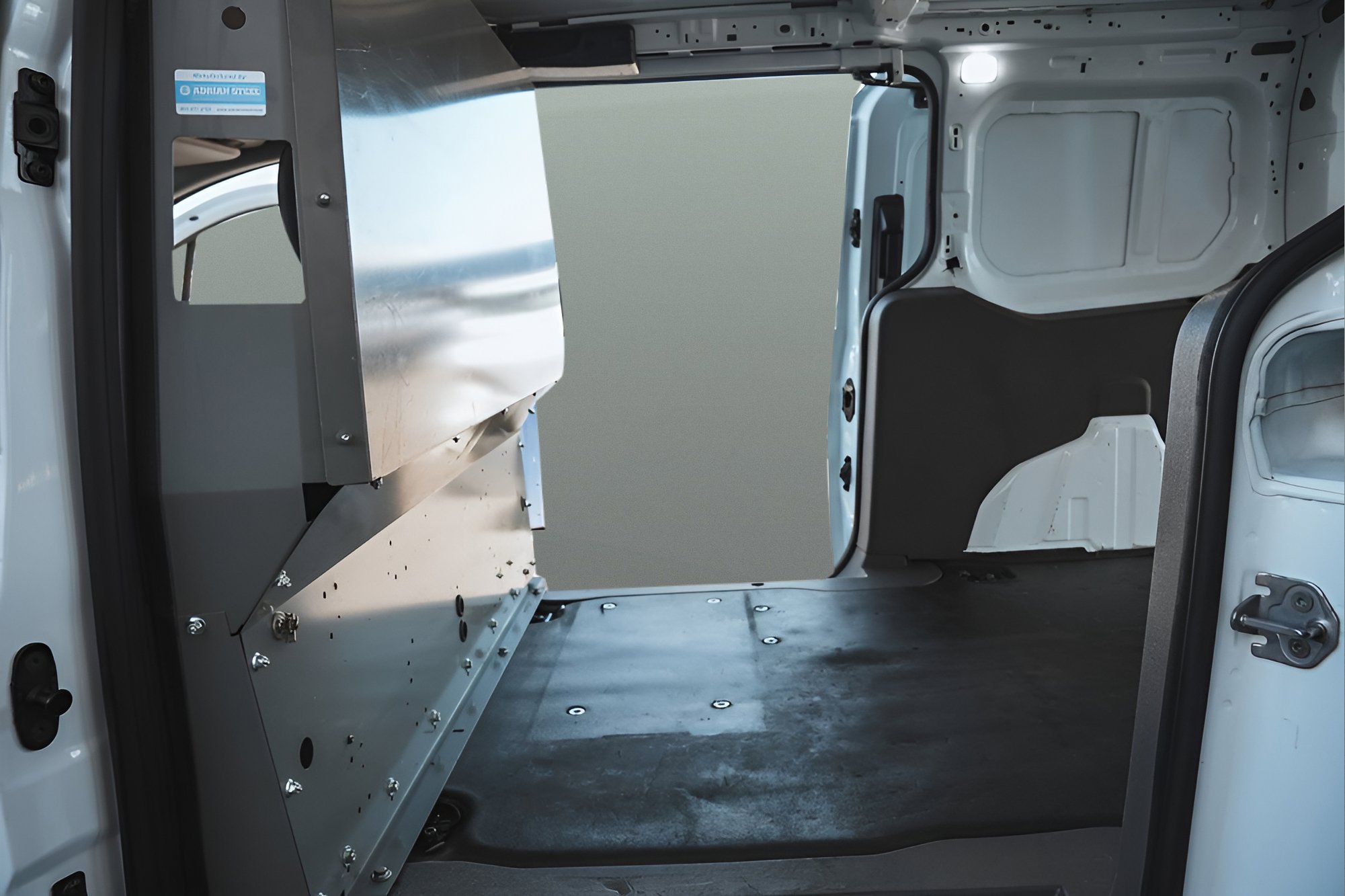 Used 2020 Ford Transit Connect XL image 9