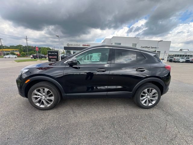 Used 2022 Buick Encore GX Essence w/ Advanced Technology Package AWD/4WD image 8
