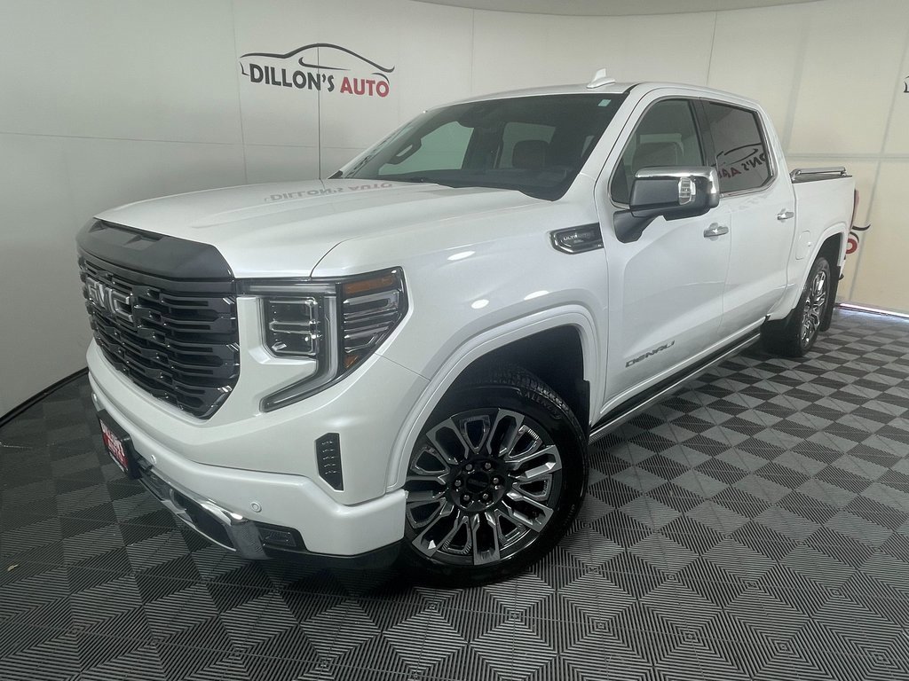 Used 2024 GMC Sierra 1500 Denali Ultimate image 1
