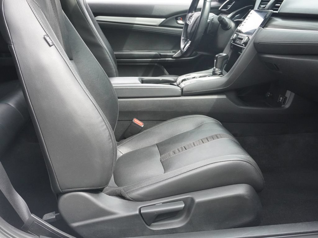 Used 2019 Honda Civic Touring image 24