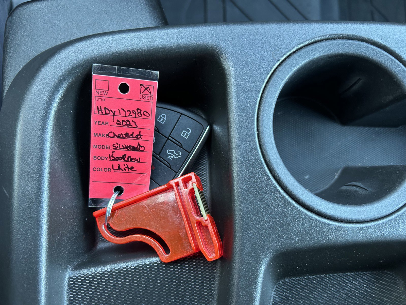 Used 2023 Chevrolet Silverado 1500 Custom image 30