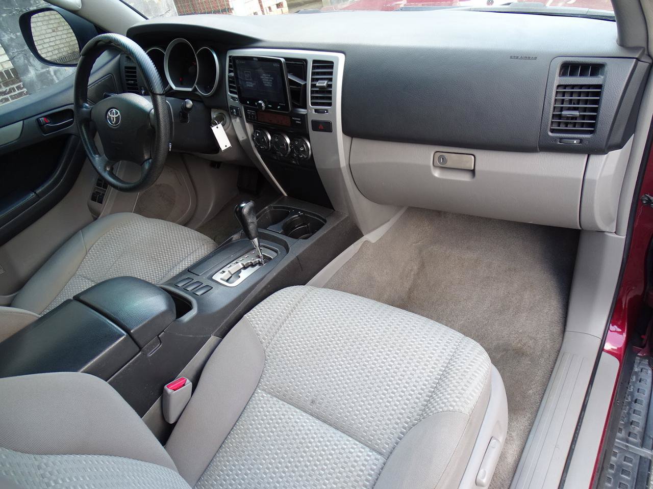 Used 2006 Toyota 4Runner SR5 RWD image 27