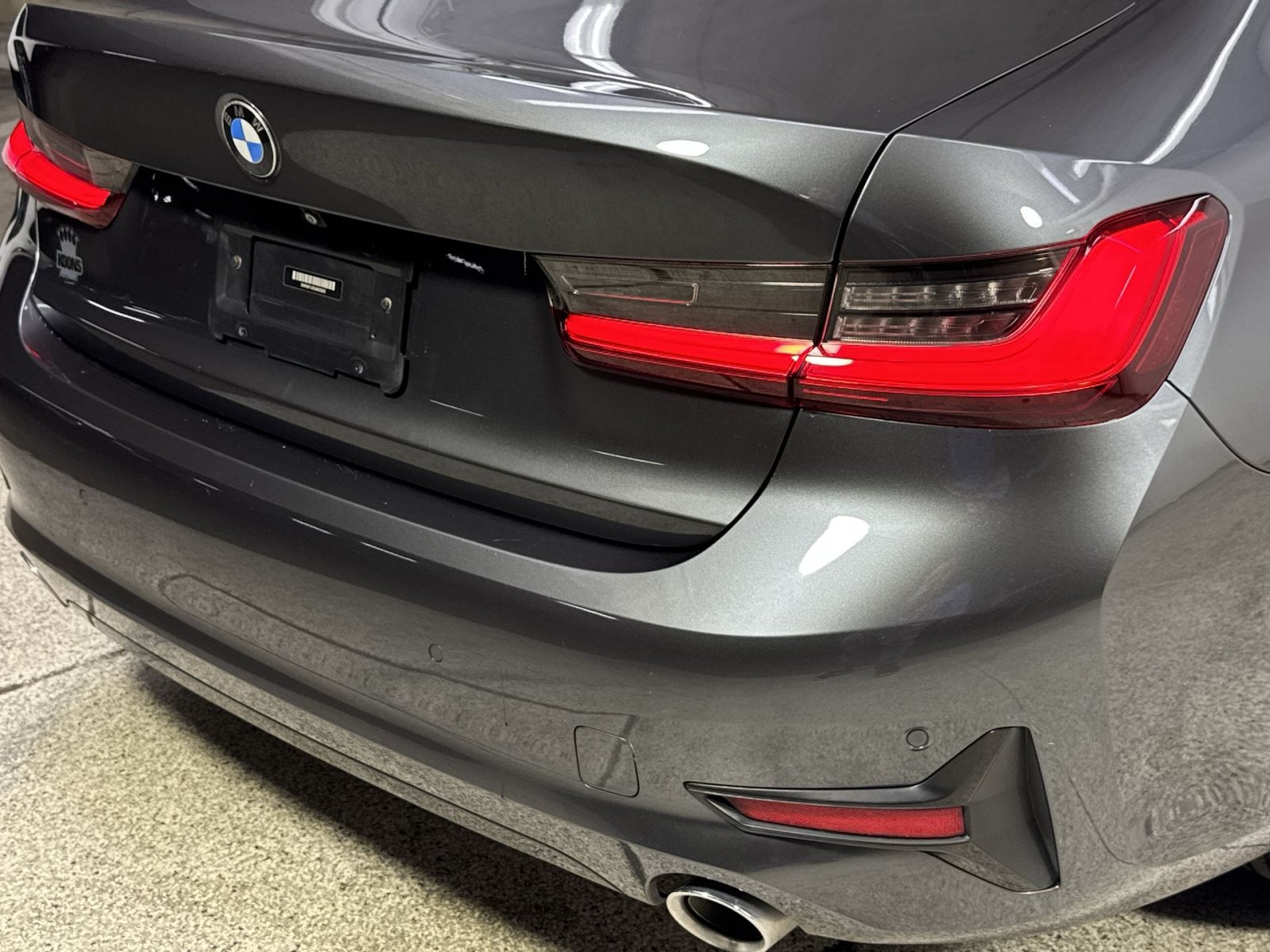 Used 2020 BMW 330i xDrive Sedan w/ Driving Assistance Package AWD/4WD image 39