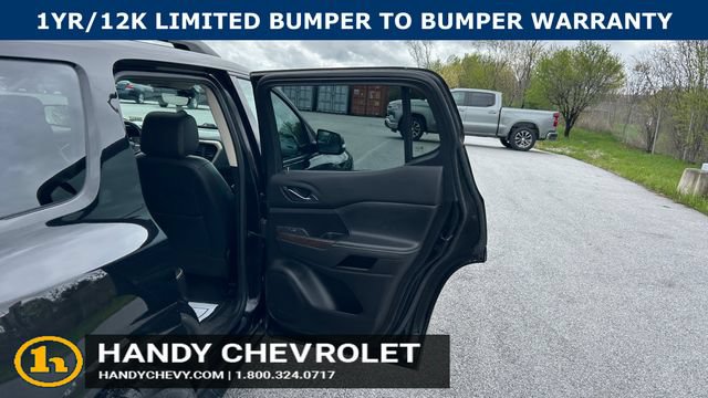 Certified 2022 GMC Acadia Denali w/ Black Diamond Edition AWD/4WD image 40