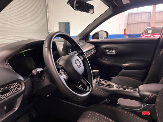 Used 2025 Honda HR-V Sport image 23
