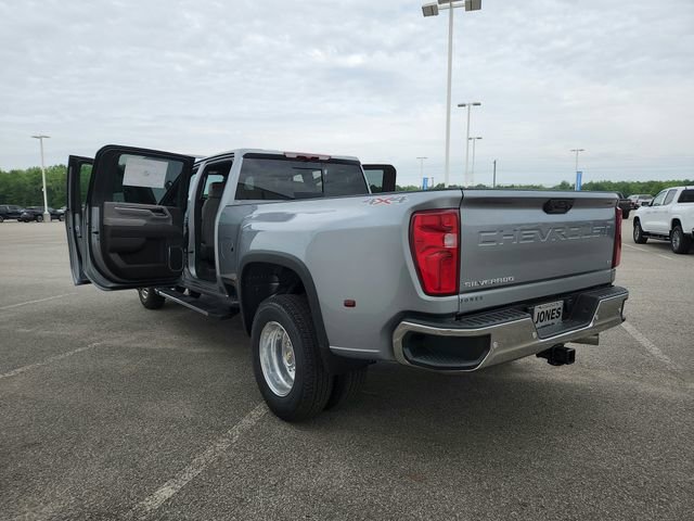 New 2026 Chevrolet Silverado 3500 LT w/ Safety Package AWD/4WD image 15