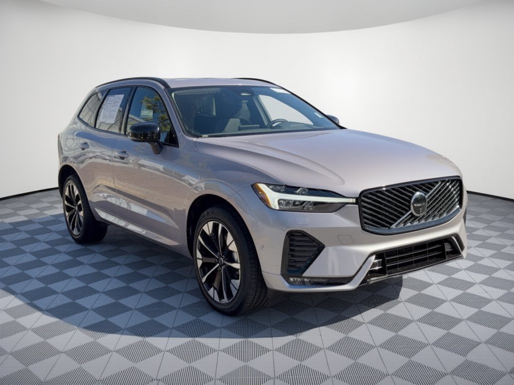 Certified 2026 Volvo XC60 B5 Plus AWD/4WD image 7