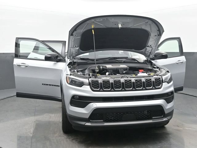 New 2026 Jeep Compass Latitude w/ Sun and Sound Group AWD/4WD image 54