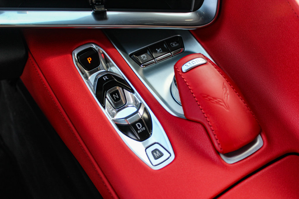 Used 2023 Chevrolet Corvette Stingray Preferred Cpe w/ Z51 Performance Package RWD image 18