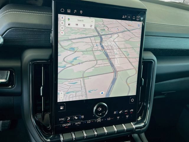 New 2026 GMC Yukon XL AT4 Ultimate AWD/4WD image 8