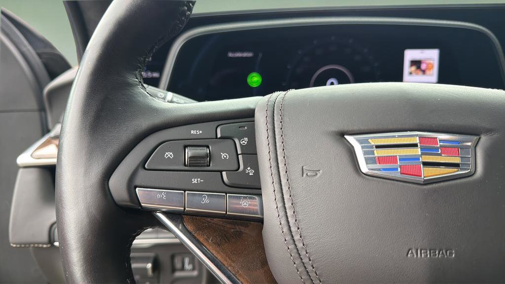 Certified 2023 Cadillac Escalade Sport Platinum image 37