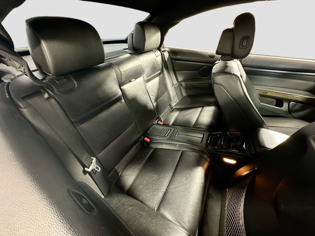 Used 2013 BMW 335i Convertible RWD image 26