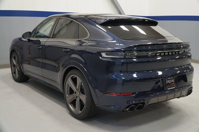 New 2026 Porsche Cayenne Turbo image 3