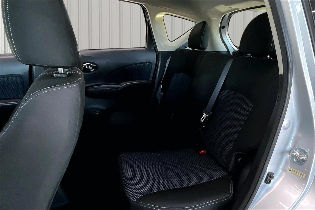 Used 2017 Nissan Versa Note SV FWD image 20