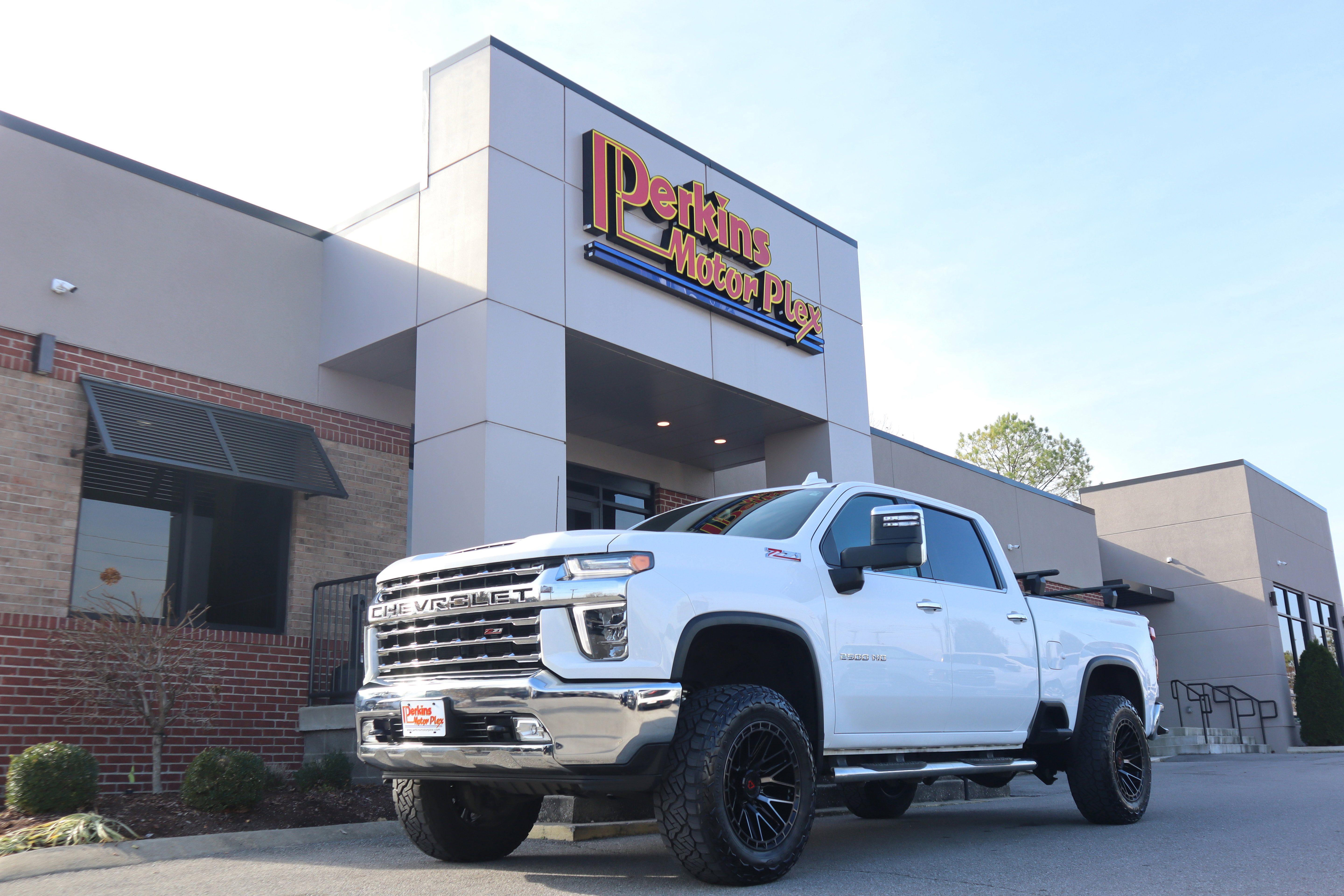 Used 2021 Chevrolet Silverado 2500 LTZ w/ LTZ Convenience Package image 37