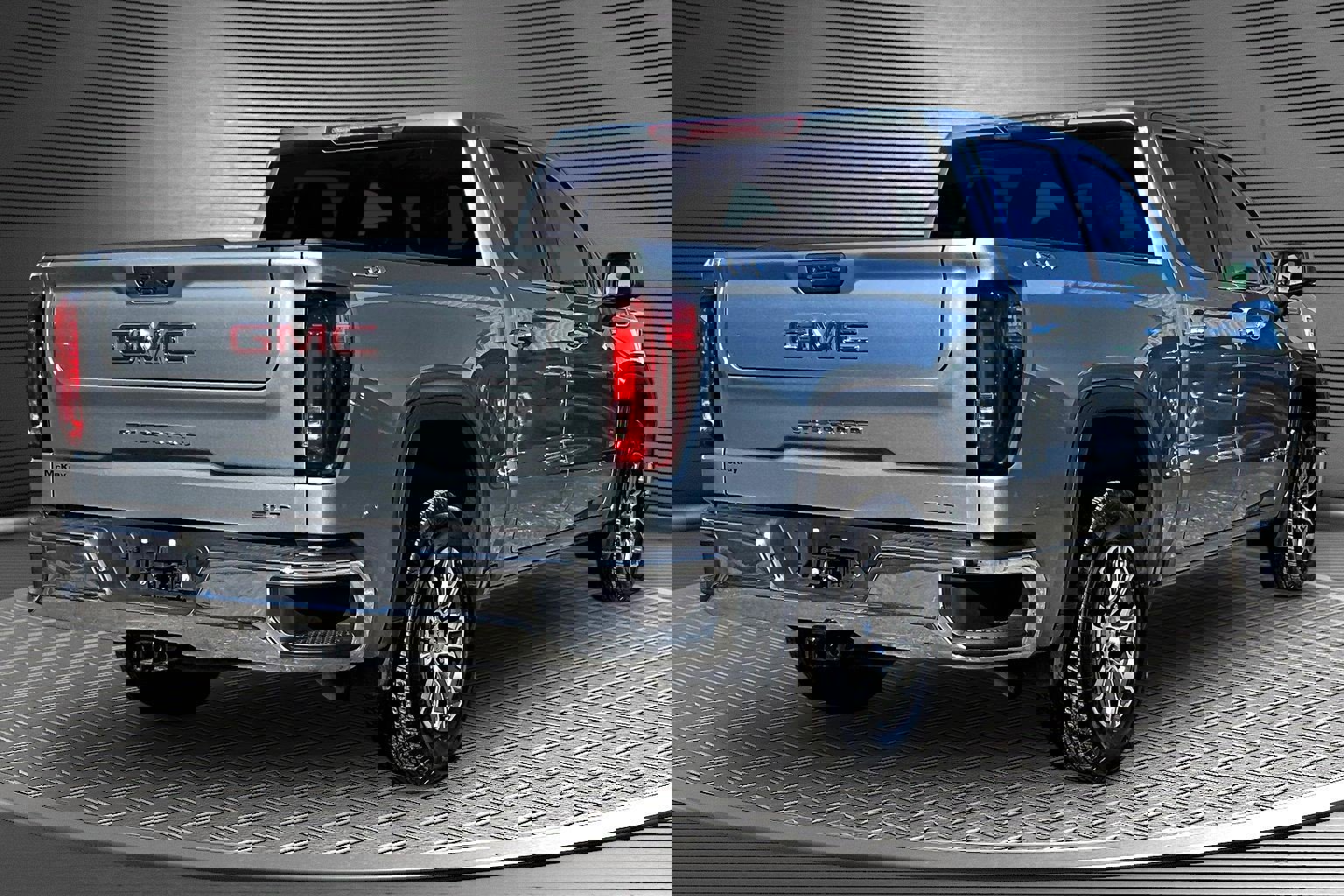 Used 2024 GMC Sierra 1500 SLT image 6