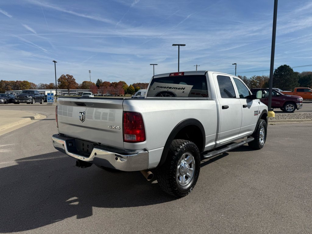 Used 2017 RAM 3500 Tradesman w/ Chrome Appearance Group image 3
