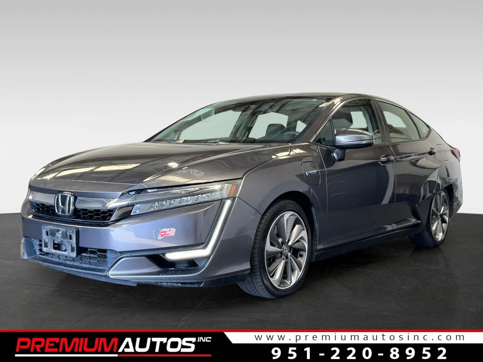 Used 2018 Honda Clarity Plug-In Hybrid image 1